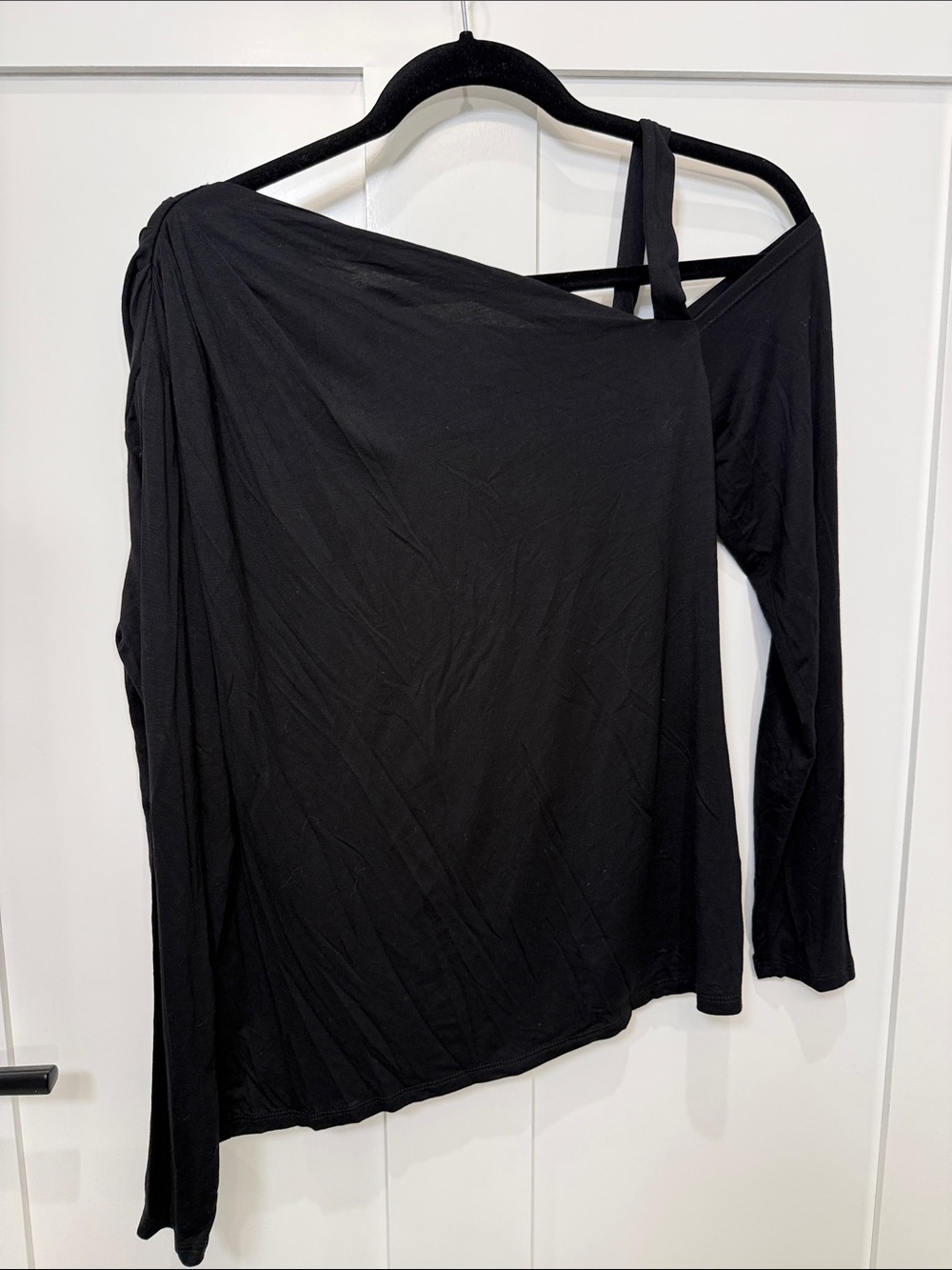 Bordeaux Black One-Shoulder Long Sleeve Top